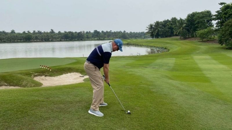 Sân golf được chia thành các khu vực