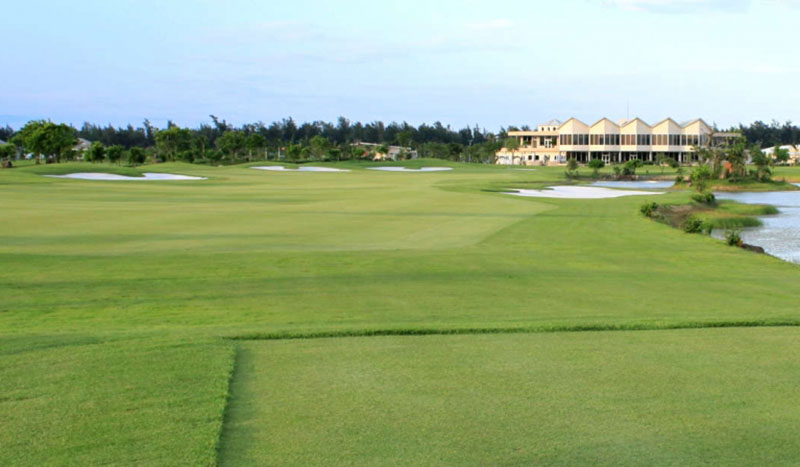 Sân Cửa Lò sở hữu rất nhiều tiện ích hiện đại, làm "vừa lòng" mọi golf thủ