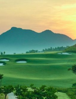 Hình ảnh sân golf bana hill