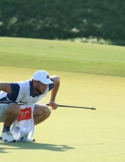 Cách Đọc Line Trên Green Chuẩn Nhất Được Chia Sẻ Từ Tour Pro 