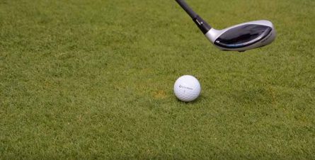 Gậy rescue thường được các golfer sử dụng thay thế cho gậy sắt dài