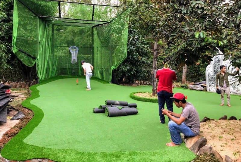 Một sân mini cần nhiều phụ kiện khác nhau