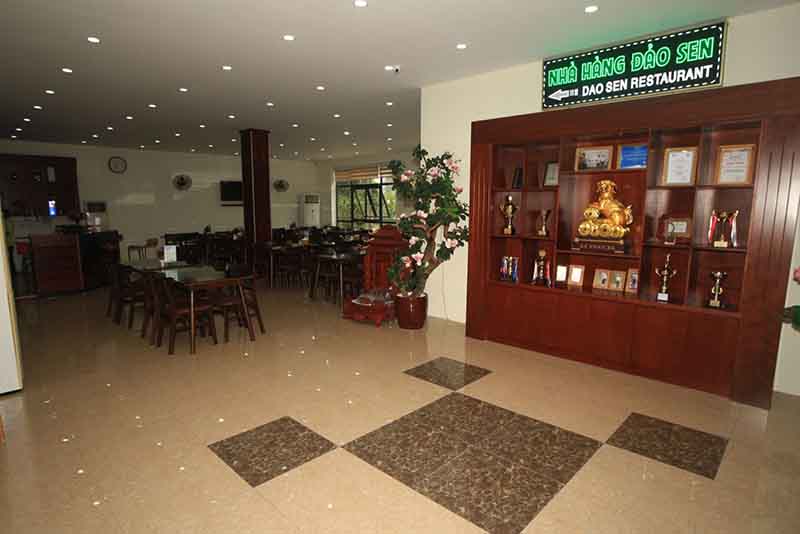 Khu vực nhà hàng với đầy đủ tiện nghi