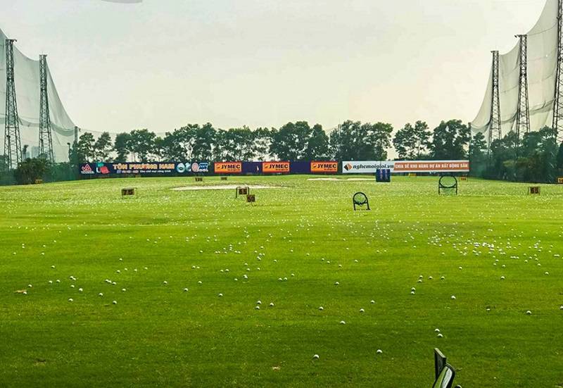 Bảng giá sân golf được chia thành nhiều khu vực