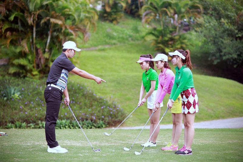 Sân tập golf Trần Thái được đầu tư bài bản, không ngừng nâng cấp dịch vụ