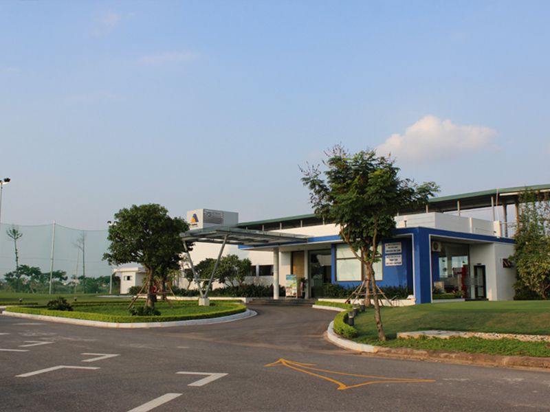 Hệ thống nhà hàng tại sân cũng được nhiều golfer đánh giá cao