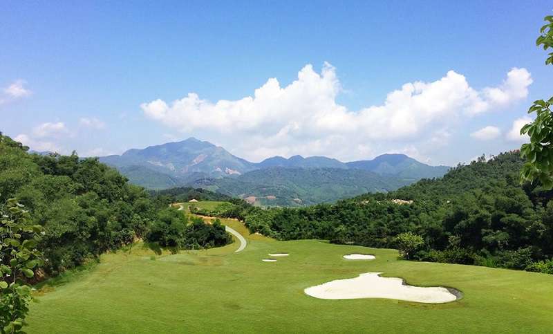 Sân tọa lạc tại vị trí cực thuận lợi