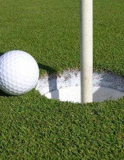 Luật golf trên green có sự điều chỉnh thay đổi