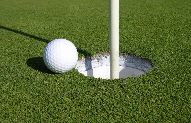Luật golf trên green có sự điều chỉnh thay đổi