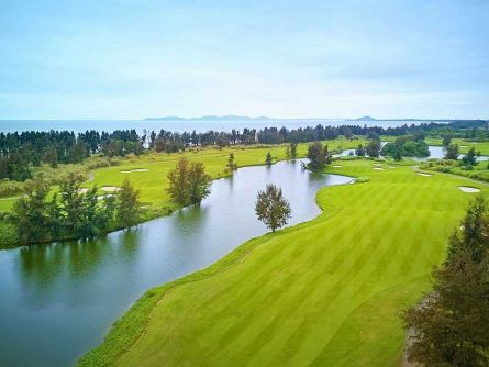 Top 3 Sân Tập Golf Ở Quảng Ninh Nổi Đình Đám Cho Mọi Tour Pro