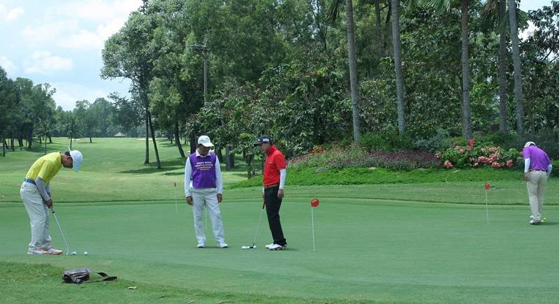 Học chơi golf tại sân golf Rạch Chiếc TPHCM