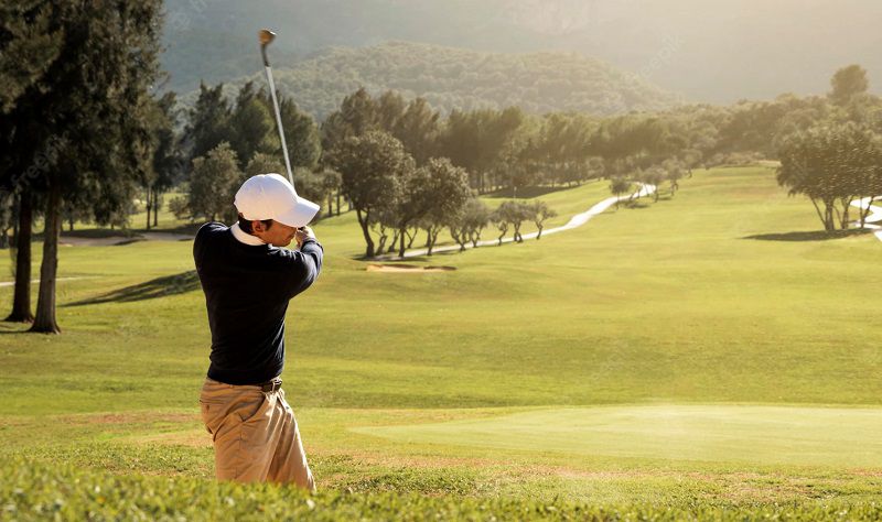 Golfer nên tập thể dục thường xuyên để nâng cao thể lực