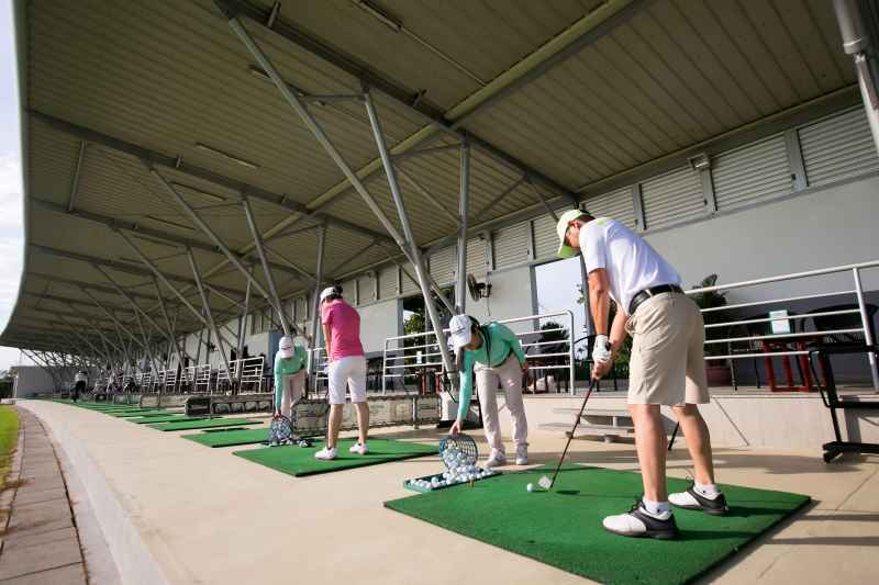 Học viện Golf Ciputra Club