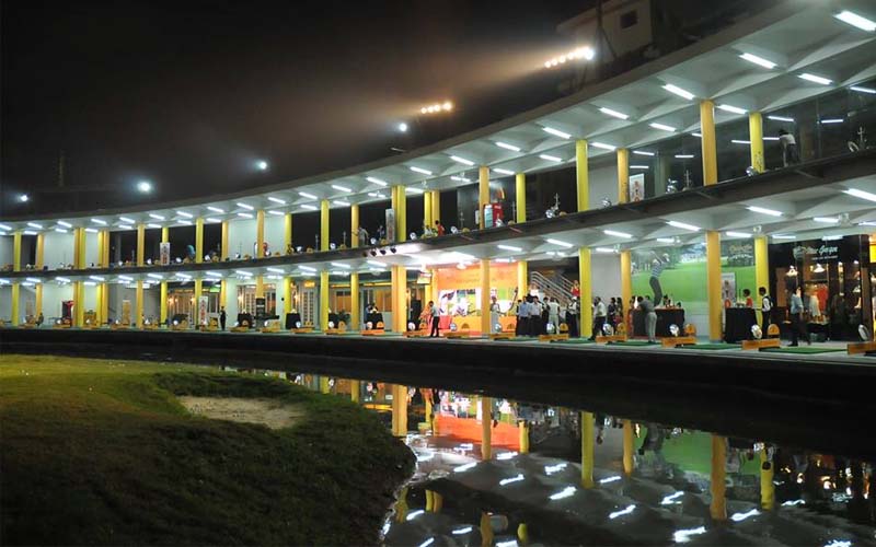 Sân có hệ thống trang thiết bị hiện đại