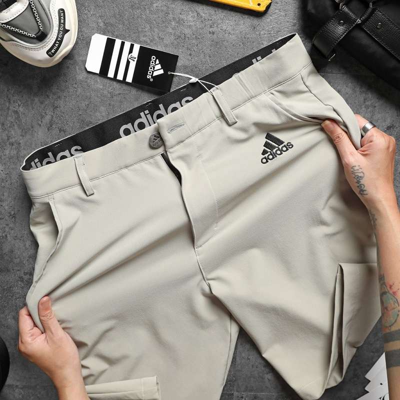 Trang phục golf cần tuân theo quy định