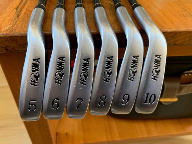 Mua gậy đã qua sử dụng cũng cần lựa chọn thương hiệu uy tín