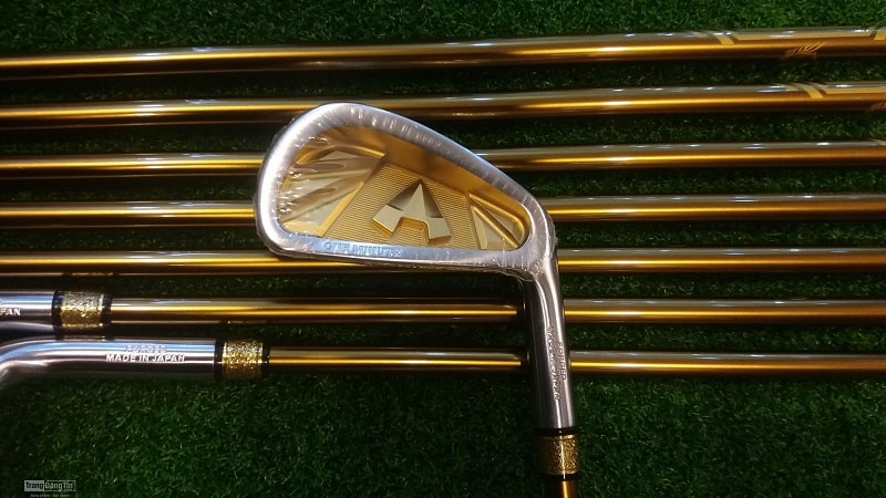Gậy golf Grand Prix là dòng sản phẩm cao cấp có xuất xứ Nhật Bản