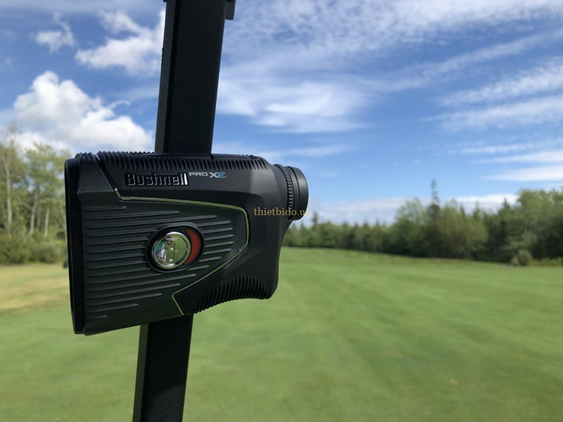 V5 Shift và Pro XE đều có giá đỡ từ tính BITE