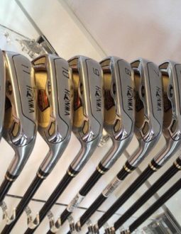 Bộ gậy golf sắt Honma 3 sao S06 rất đáng trải nghiệm
