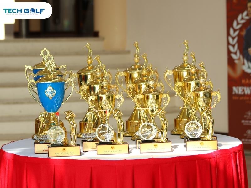 Techgolf tài trợ giải golf của Làng Văn Hóa