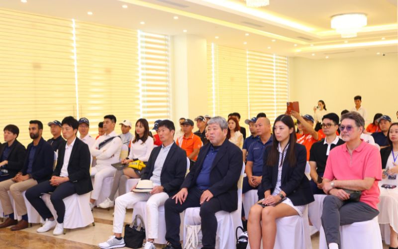 ra mắt callaway paradym