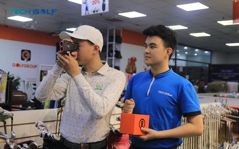 hình ảnh ống nhòm đo khoảng cách bushnell tour v6 shift