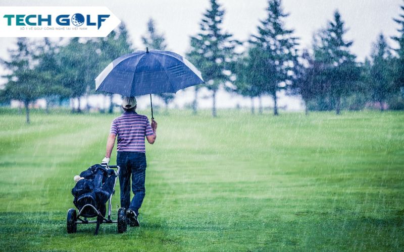 Thời tiết gây cản trở trải nghiệm của người chơi sân cỏ