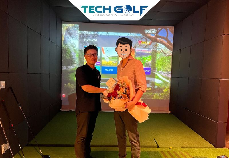 Thực hiện bàn giao phòng golf 3D