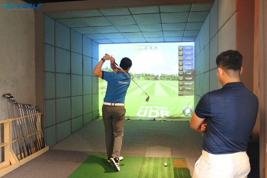 Đội ngũ Techgolf trải nghiệm phiên bản Okongolf mới nhất