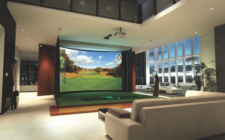 Phòng golf 3D được lắp đặt ngay trong nhà vô cùng tiện lợi