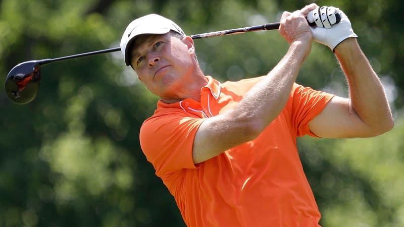 Pha “cứu bóng” khỏi bẫy bunker của golfer Bob Tway là một trong những pha bóng đỉnh cao