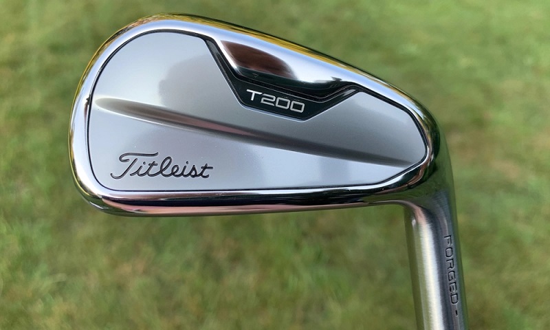 Titleist T200 nhận được nhiều đánh giá cao từ các golfer
