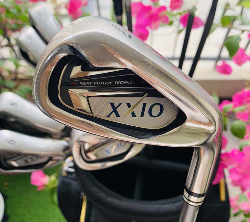 Bộ gậy golf có thiết kế hiện đại, tinh tế