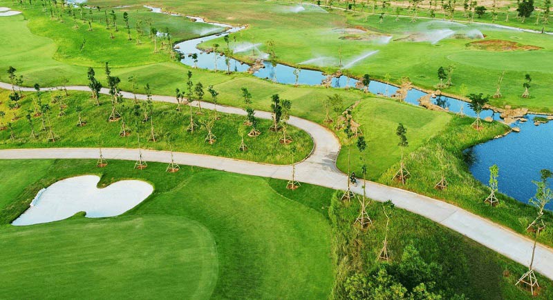 Sân golf chuẩn PGA tại Việt Nam Novaworld Phan Thiết là địa điểm hút golfer nhất Bình Thuận