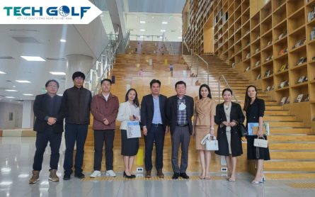 Ban lãnh đạo GolfGroup và Techgolf tham quan trụ sở đại học Hoseo