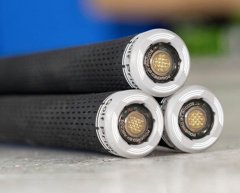 Bộ gậy golf Ping G710 sở hữu thiết kế grip đa dạng