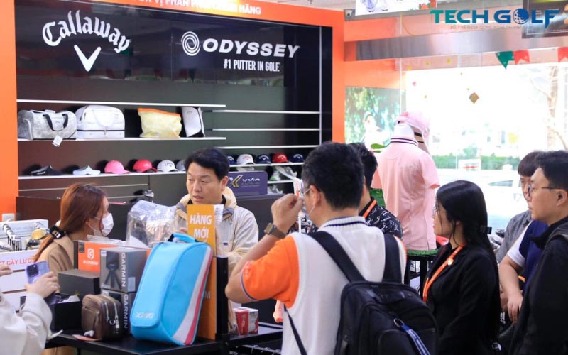 Techgolf tiếp đón lượng lớn khách hàng mừng sinh nhật 7 năm