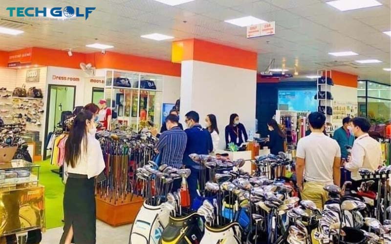 Techgolf miền Nam cũng đón tiếp lượng lớn khách hàng ghé đến mỗi ngày