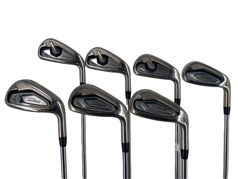 Bộ gậy golf được đông đảo golfer yêu thích, sử dụng