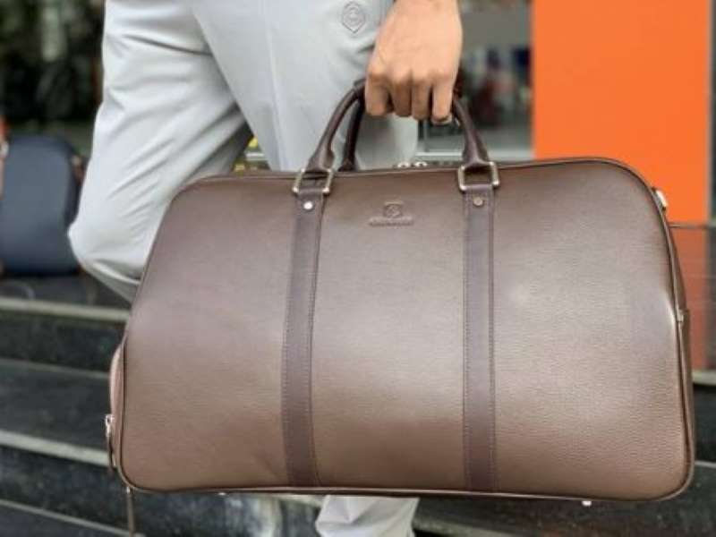 Golfer cần dựa vào nhiều yếu tố để lựa chọn được mẫu túi xách ưng ý và phù hợp