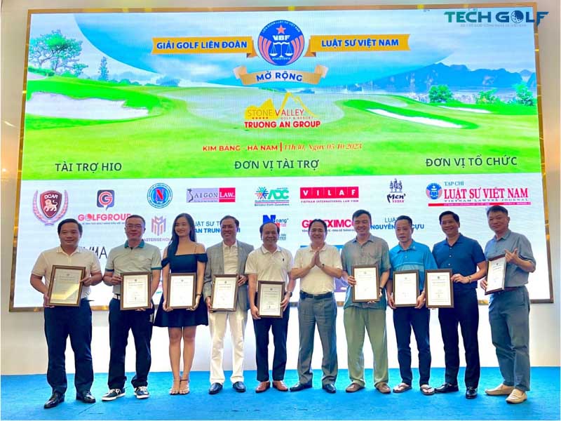 Các nhà tài trợ giải golf Liên đoàn Luật sư Việt Nam