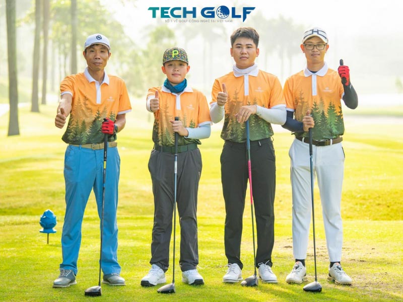 Các golfer Junior hào hứng tham dự trận đấu