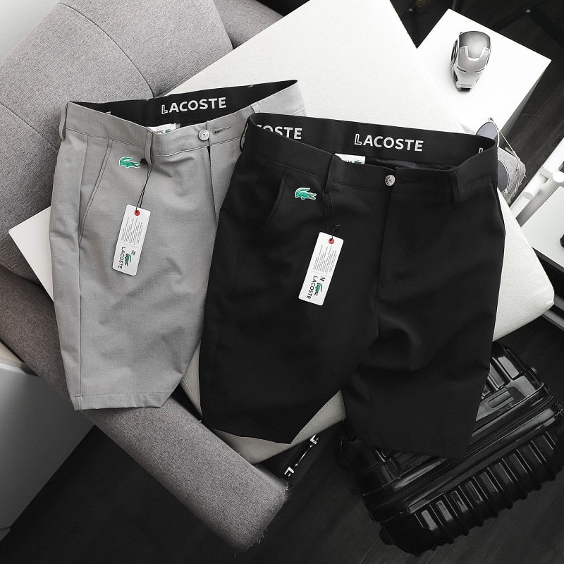 Quần short golf Lacoste thường được làm bằng những chất liệu cao cấp