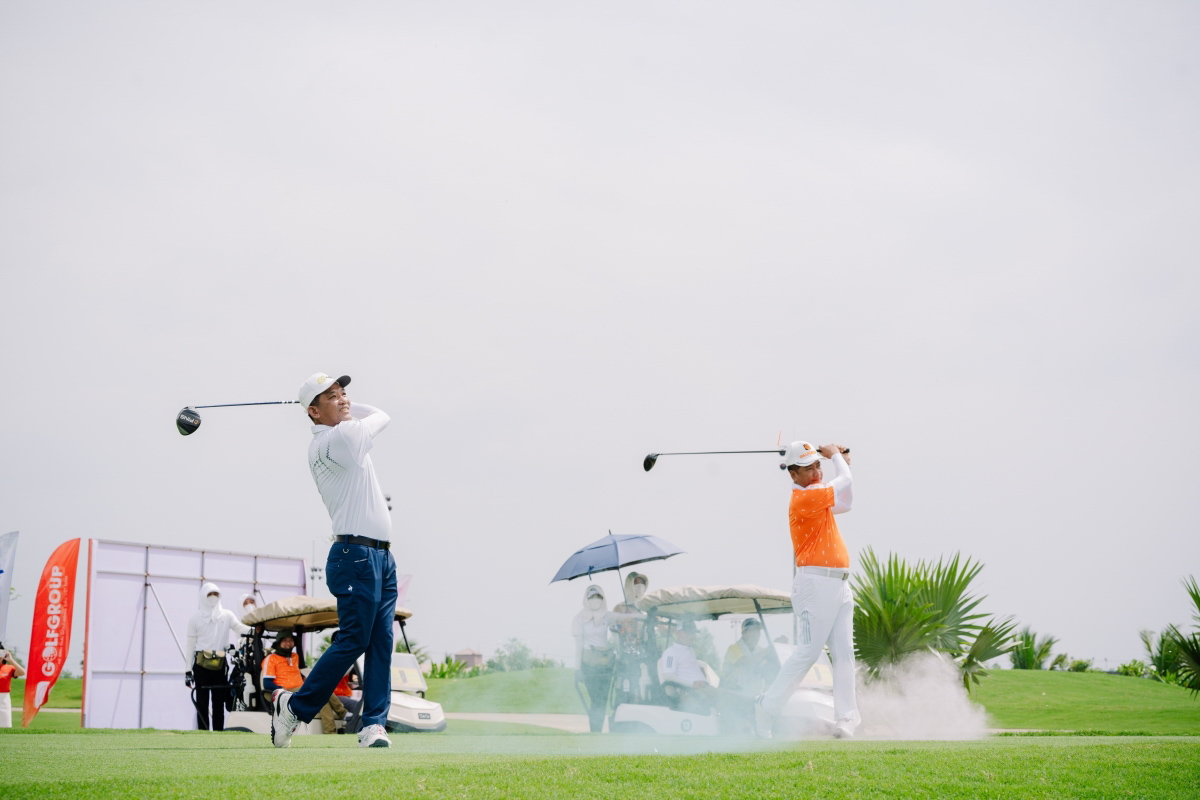 Hai HLV gạo cội tại Edugolf phát bóng khai mạc giải đấu