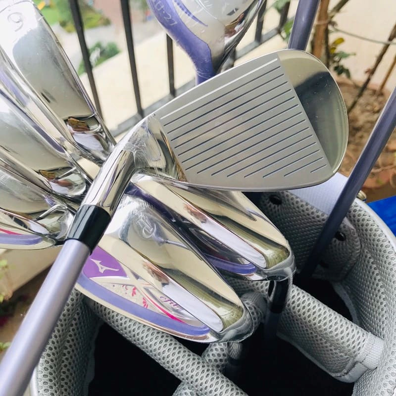 Bộ gậy golf có khả năng trợ lực tốt