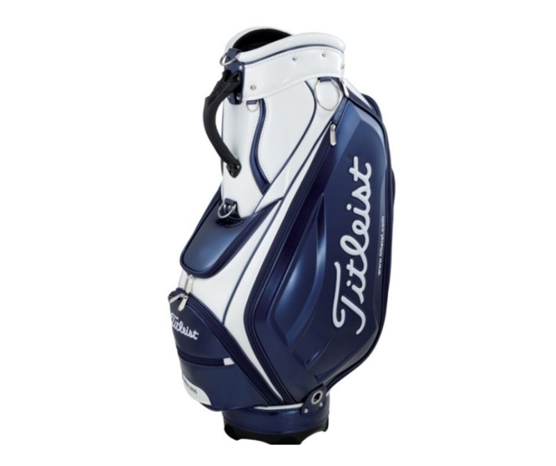 Sản phẩm được làm từ chất liệu da cao cấp, giúp bảo quản tối đa cho gậy golf