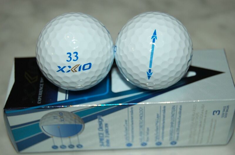 Bóng được bao phủ bởi hàng trăm vết lõm giúp tối ưu độ xoáy