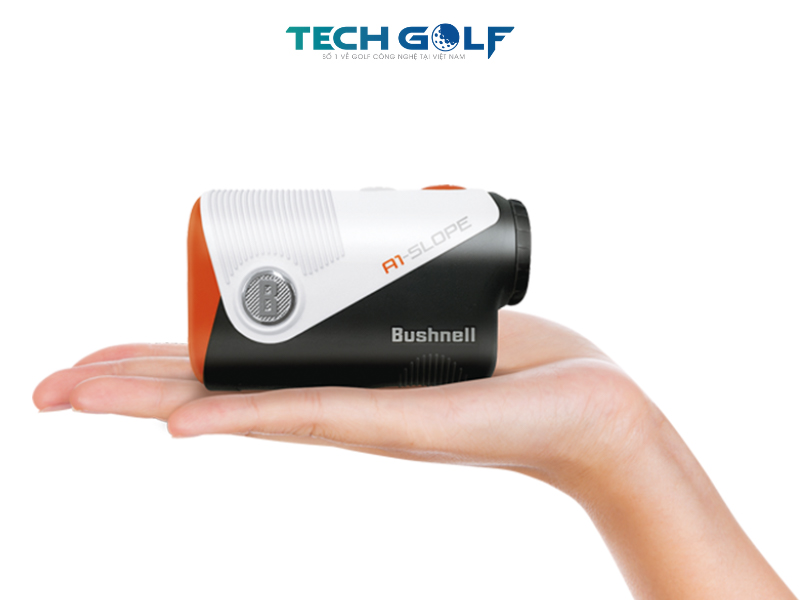 Thiết kế nhỏ gọn dễ dàng mang theo khắp sân