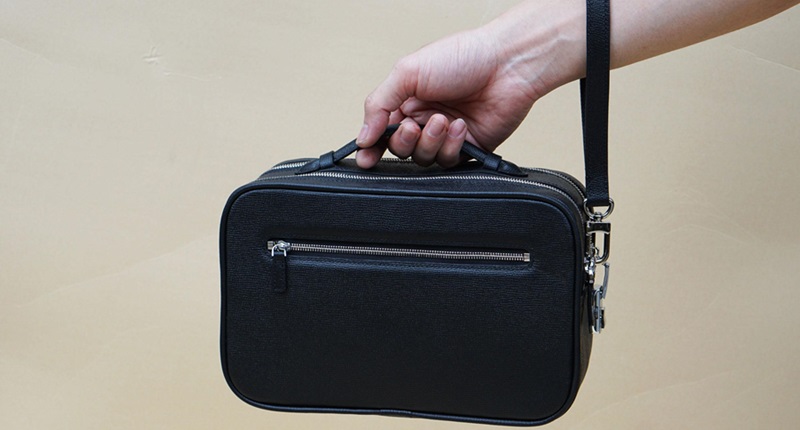 Golfer nên lựa chọn túi golf có trọng lượng nhẹ, nhỏ gọn