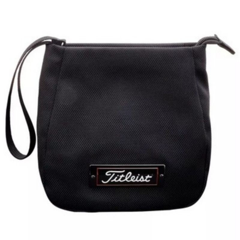 Sản phẩm có thiết kế đơn giản, phần logo được làm từ khung kim loại cao cấp